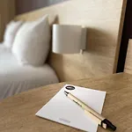 Hotel Wood Bordeaux Aeroport Merignac (Gironde)