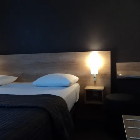 Wood Bordeaux Aeroport Hotel Mérignac