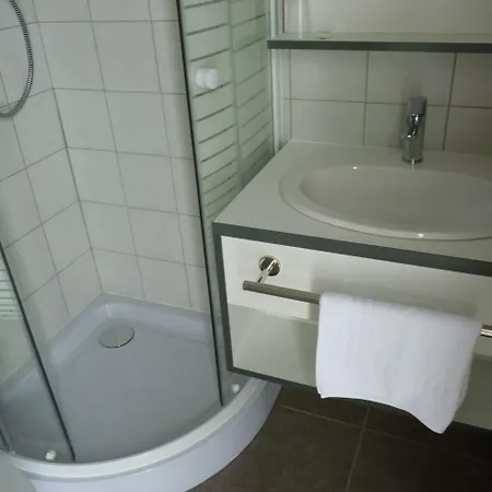 Wood Bordeaux Aeroport Hotel Mérignac