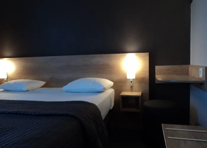 Wood Bordeaux Aeroport Hotel Mérignac