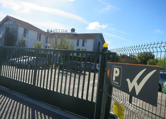 Wood Bordeaux Aeroport Hotel Mérignac