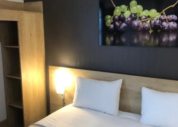 Hotel Wood Bordeaux Aeroport